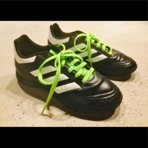 ⚽️ ADIDAS - **INDOOR** - BLACK & GREEN - SOCCER CLEATS ⚽️